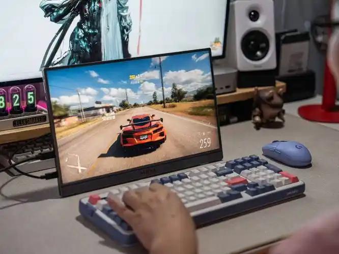 Portable Gaming Monitor